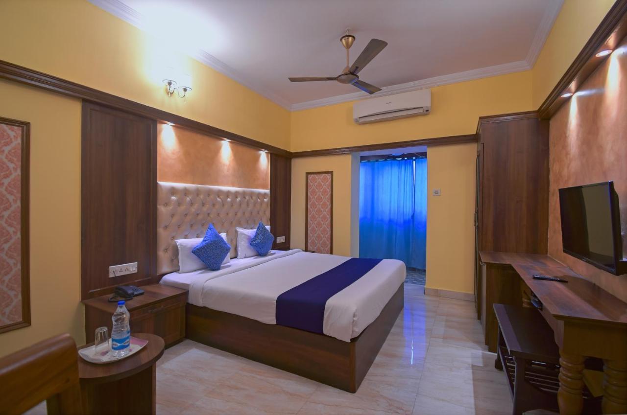 Hotel Jingle Inn Kalkuta Zewnętrze zdjęcie